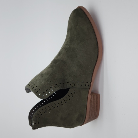 Just Fab Tommi Green Faux Suede Cutout Bootie - Zippered Heel Trendy & Versatile - Picture 5 of 12